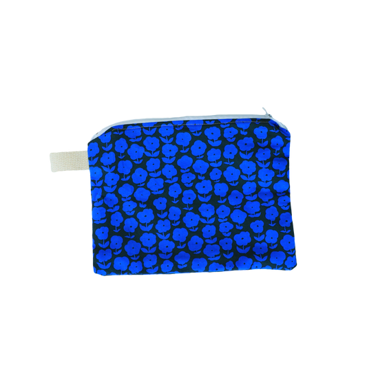 Puffy Daisy — Handmade Zipper Pouch